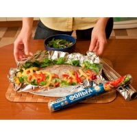 Фольга ПИЩЕВАЯ PATERRA 30см х 10м х 8 микрон в пленке (209-001)