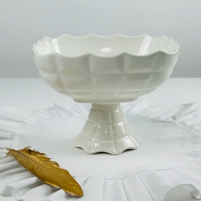 Фруктовница 25,5см на ножке КОРНЕЛИЯ в под.уп.(х12)Фарфор арт.163-048