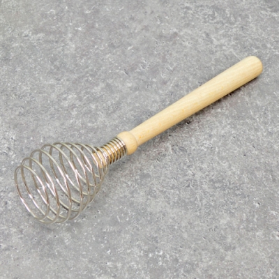 Венчик с деревянной ручкой 1007