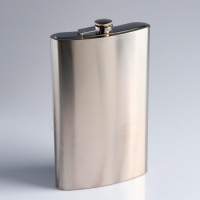 Фляжка, 1.92 л, 64 oz "Гигант", 15 х 28.5 см, под нанесение арт.1129715 г.Екатеринбург Фляжка, 1.92 л, 64 oz "Гигант", 15 х 28.5 см, под нанесение арт.1129715 г.Екатеринбург