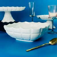 Квадратный салатник 25,5х9см КОРНЕЛИЯ в под.уп.(х12)Фарфор арт.163-055