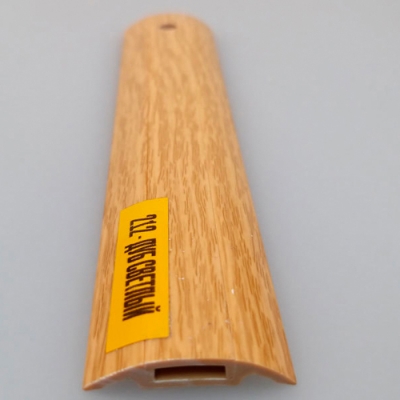 Порог с монтажным каналом 42мм 0,9м "Идеал", 212 Дуб светлый