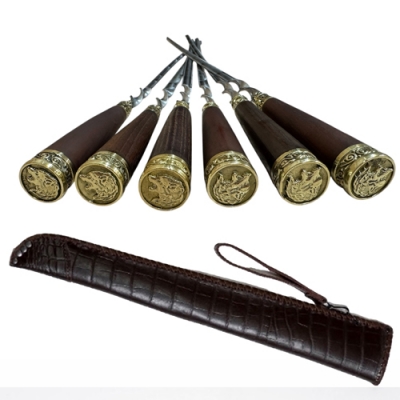 Набор в кожаном чехле средний с ремнем на рукоять (волк) (ЭЛИТ) арт.2К-058el Набор в кожаном чехле средний с ремнем на рукоять (волк) (ЭЛИТ) арт.2К-058el