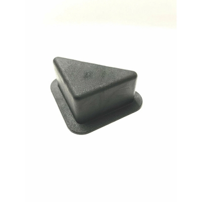 Опора мебельная треугольная Н 25мм, пластмассовая (200)