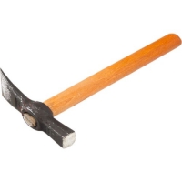 Молоток печника, 600 г, деревянная рукоятка // Россия арт.10645