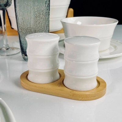 Набор солонок на подставке BAMBOO в под.уп.(х48)Фарфор арт.140-163