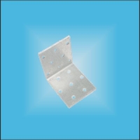 Крепежный уголок 60х60х60х2.0 цинк Крепежный уголок 60х60х60х2.0 цинк