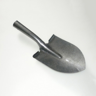 Лопата штыковая дамская рельсовая ст.без черенка 110180
