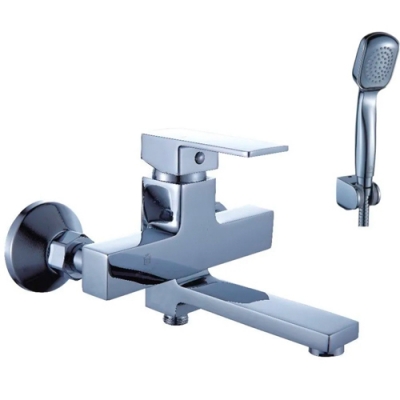 Смеситель для ванны с коротким изливом монолитный "POTATO" D80-330106