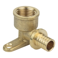 Угольник с креплением TEBO ВН 16х1/2" аксиал (10/80)
