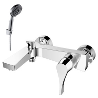 Смеситель Ванна шар d35 кор. нос керамическое переключение, хром ROSSINKA RS34-31 Смеситель Ванна шар d35 кор. нос керамическое переключение, хром ROSSINKA RS34-31