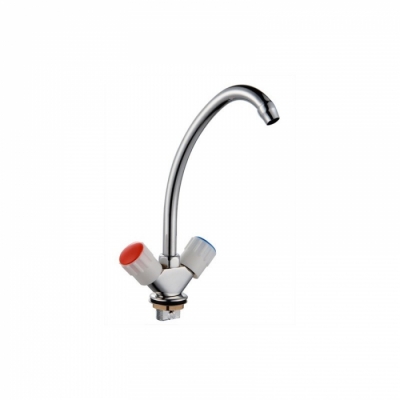 Смеситель для кухни 1/2 рез Казань КС-55 55111 короткий излив бел пласт мах, лат гайка, без подводки