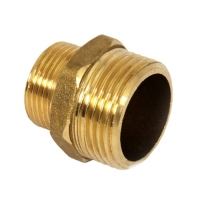 Ниппель переходной 1/2'' - 3/8'' нар/нар ЛАТ LEXLINE 15-10 (Украина)