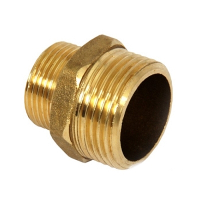 Ниппель переходной 1/2'' - 3/8'' нар/нар ЛАТ LEXLINE 15-10 (Украина)